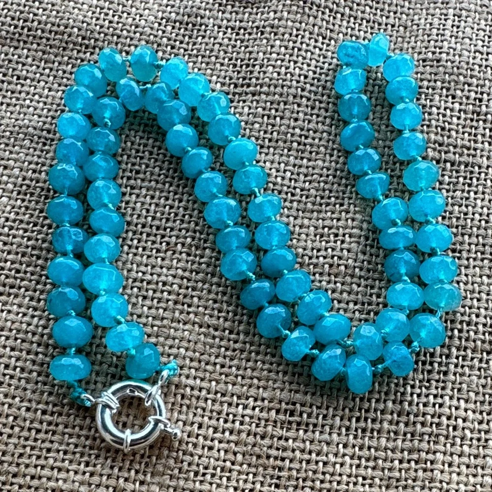 Blue Quartz Beads Hand knotted Elegant Beaded Necklace New